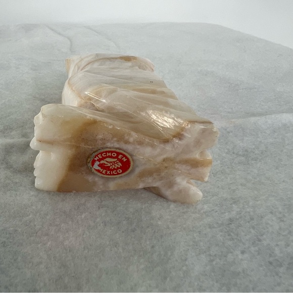 Vintage owl onyx, paperweight collectible figurine decoration Carved Marble Owl - Picture 9 of 16